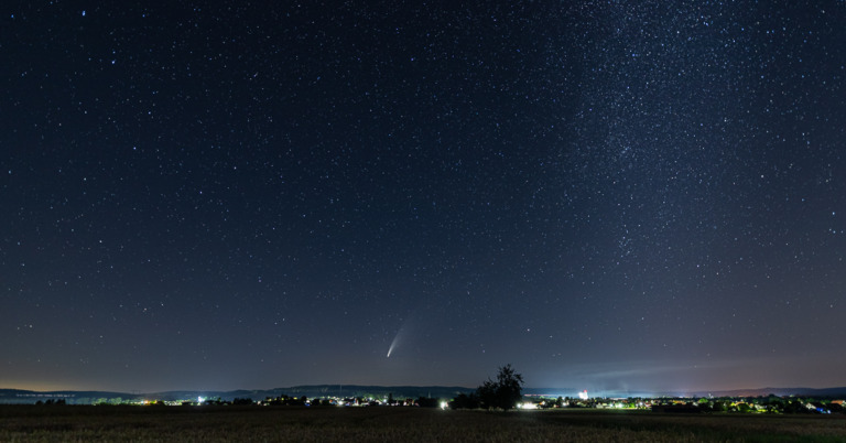 Komet Neowise im Juli 2020 über Wildeck - Obersuhl, Hessen, Deutschland